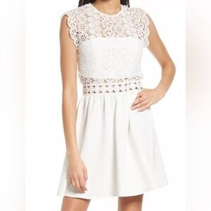 AREA STARS ~ Lace Bodice A-Line Mini Dress Size large